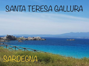 Appartamento AZZURRO con Balcone e panorama sul paese Santa Teresa Gallura -IUN Q4920